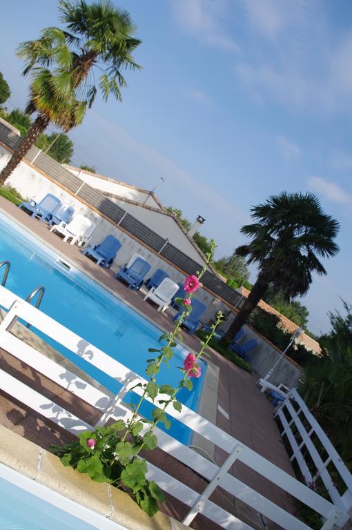 فندق مُديفي  Le Clos Fleuri المظهر الخارجي الصورة