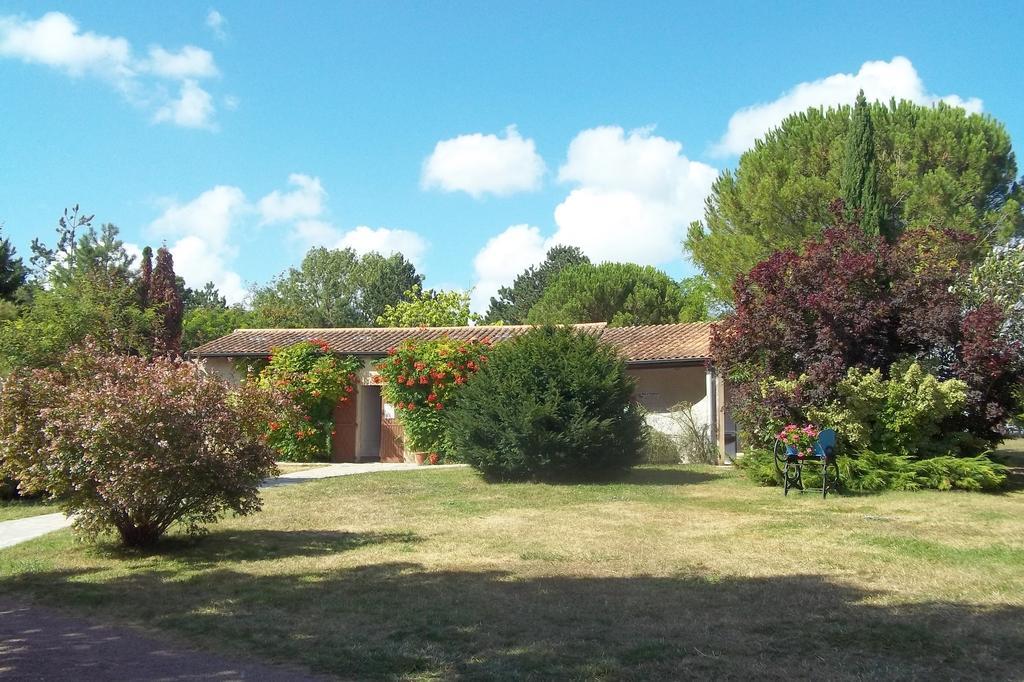 فندق مُديفي  Le Clos Fleuri المظهر الخارجي الصورة